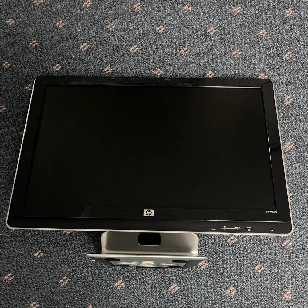 HP 2010i 20 Inch Widescreen LCD Monitor Built-in Speakers DVI VGA WC030A Black